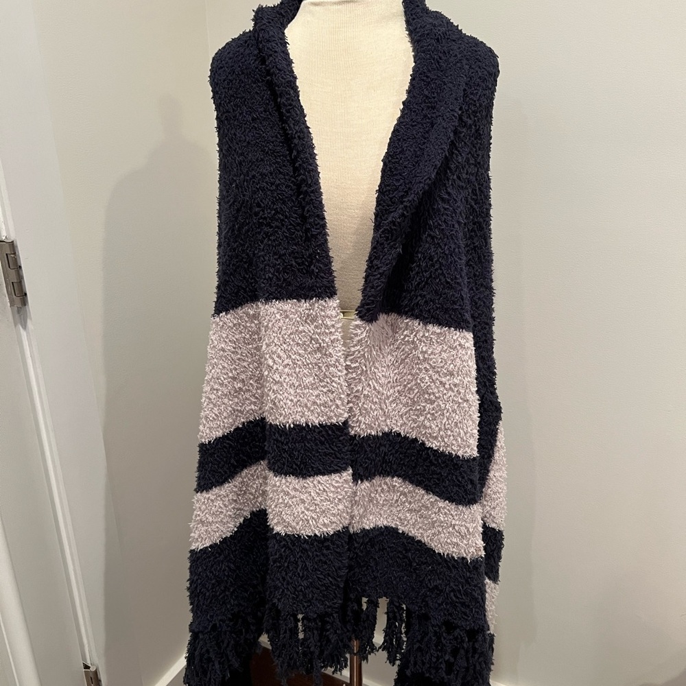 Barefoot Dreams shawl